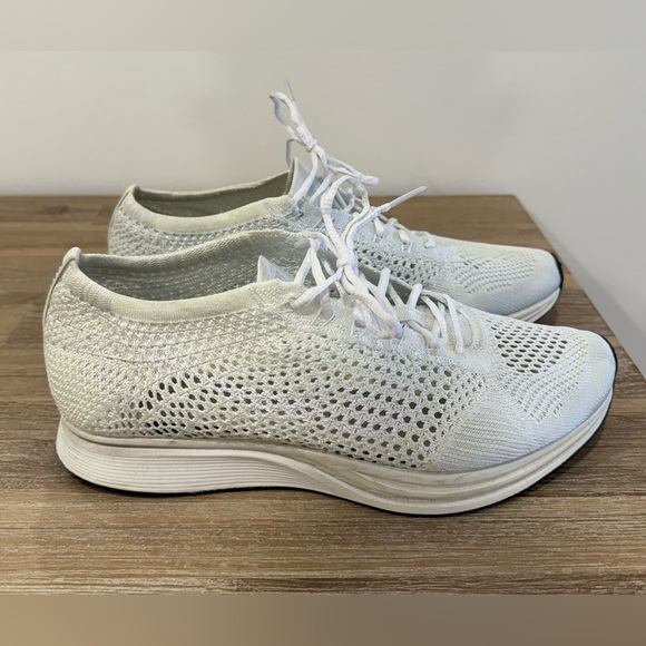 Nike Flyknit Racer Triple White - Size 9 - Picture 4 of 6